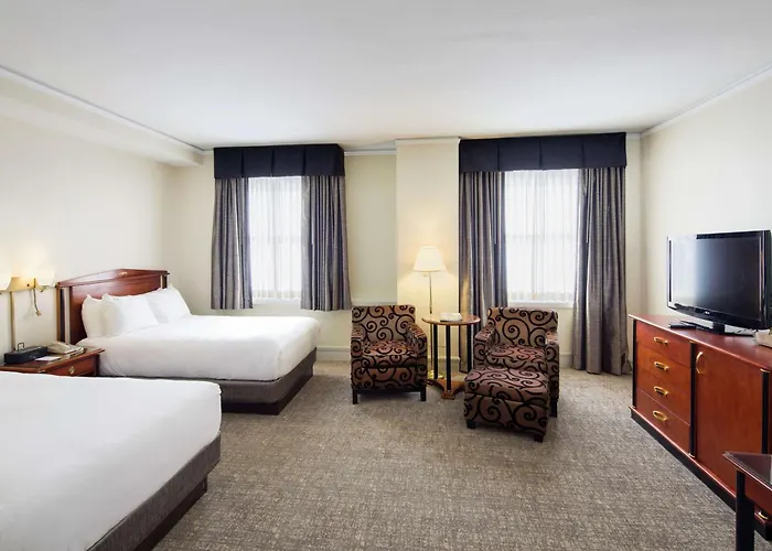 Best Fun Hotels in Cincinnati for Memorable Stays